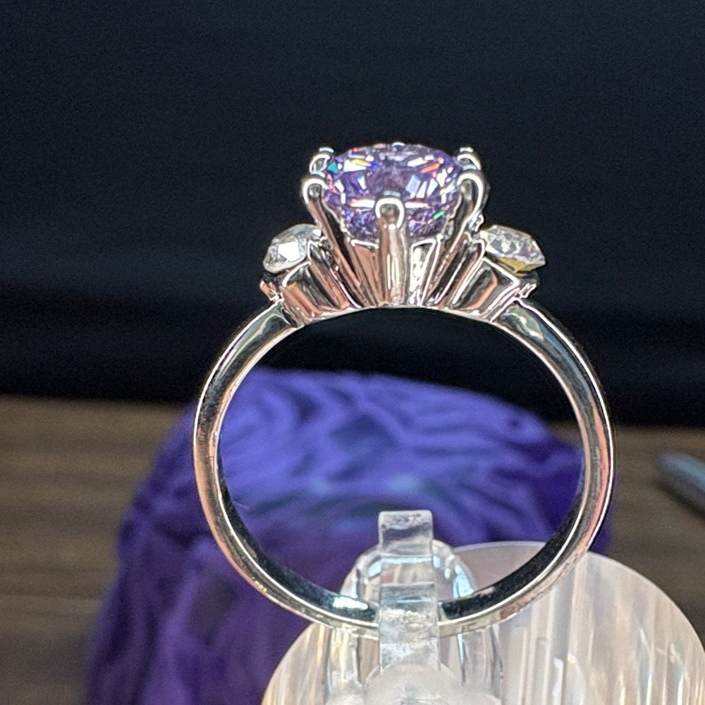 New Dazzling Silver Tone Ring with Lavender Gemstone - Picture 2 of 5